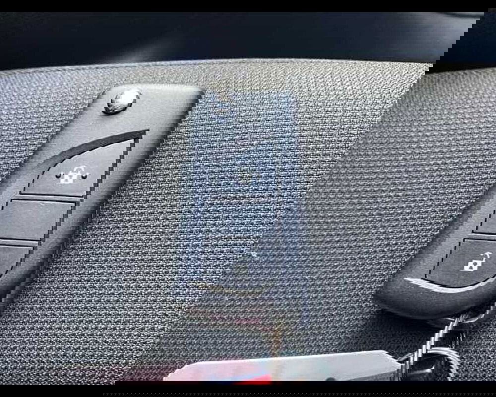 Toyota Aygo X usata a Cremona (12)