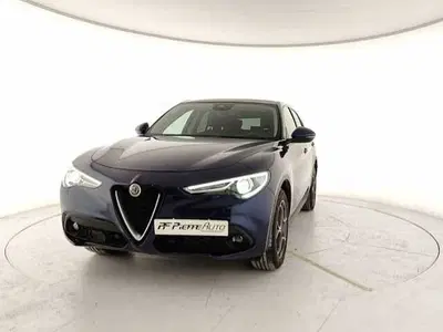 Alfa Romeo Stelvio Stelvio 2.2 Turbodiesel 210 CV AT8 Q4 Executive del 2018 usata a Teramo