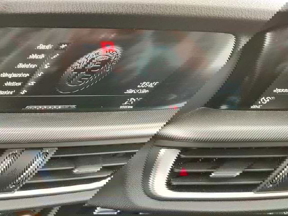 Alfa Romeo Stelvio usata a Teramo (19)