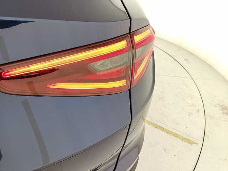 Alfa Romeo Stelvio usata a Teramo (9)