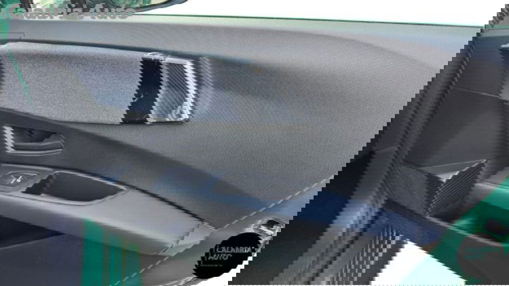 Renault Clio nuova a Reggio Calabria (18)