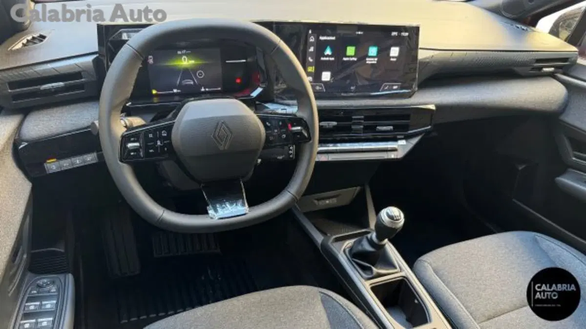 Renault Clio nuova a Reggio Calabria (6)