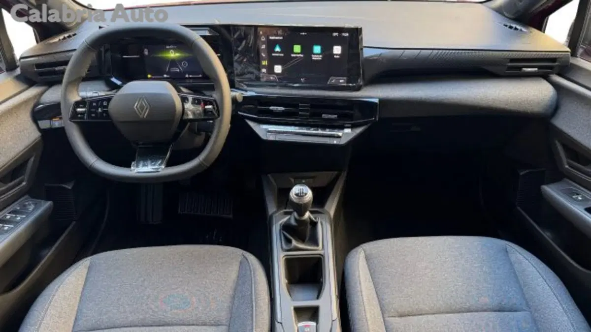 Renault Clio nuova a Reggio Calabria (7)