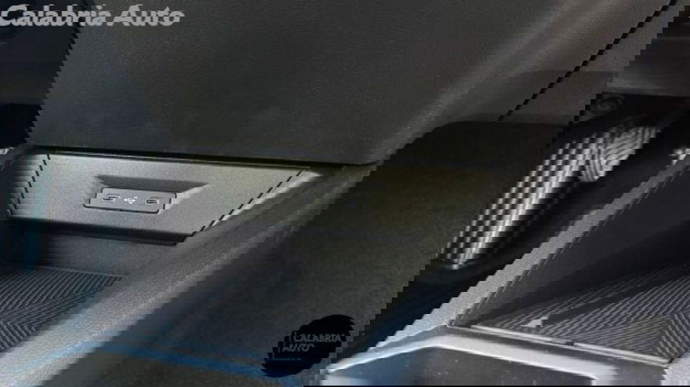 Renault Clio nuova a Reggio Calabria (17)