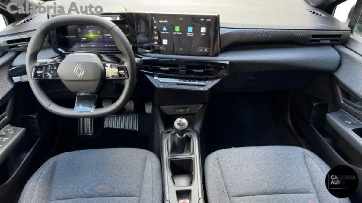 Renault Clio nuova a Reggio Calabria (7)