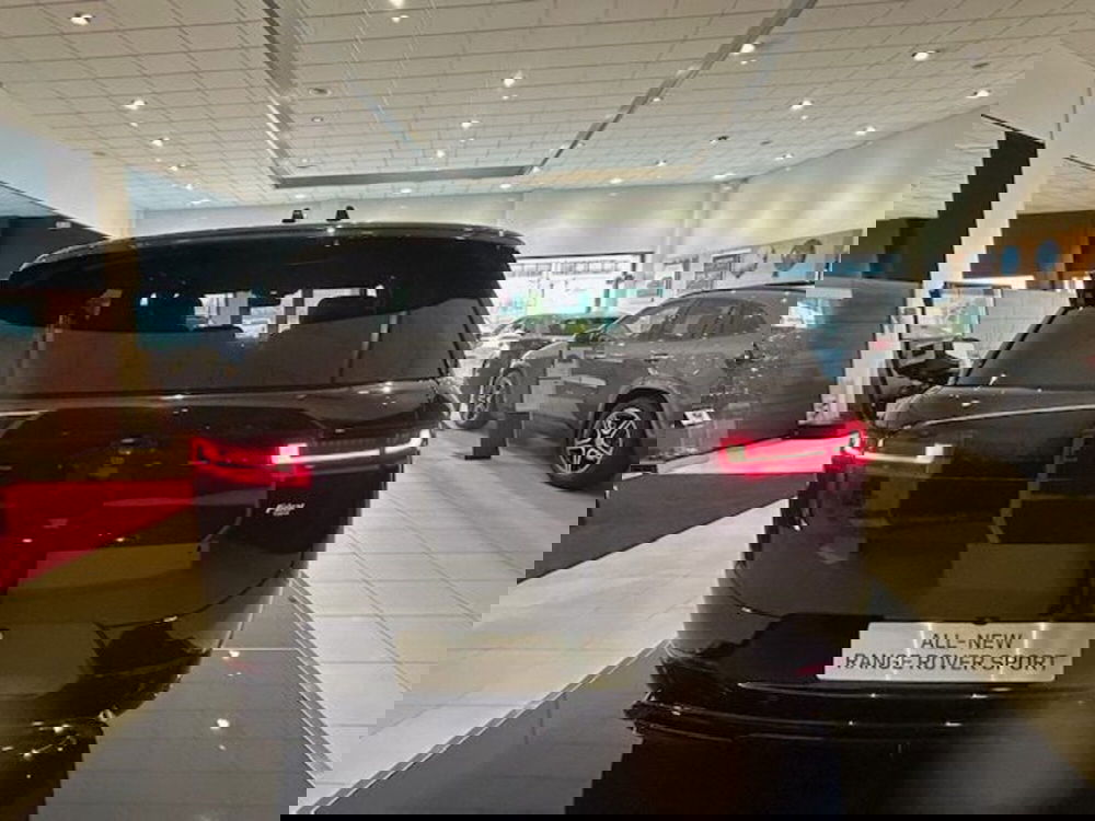 Land Rover Range Rover Sport nuova a Potenza (18)