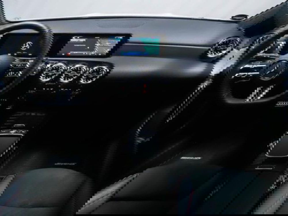 Mercedes-Benz Classe A usata a Milano (7)