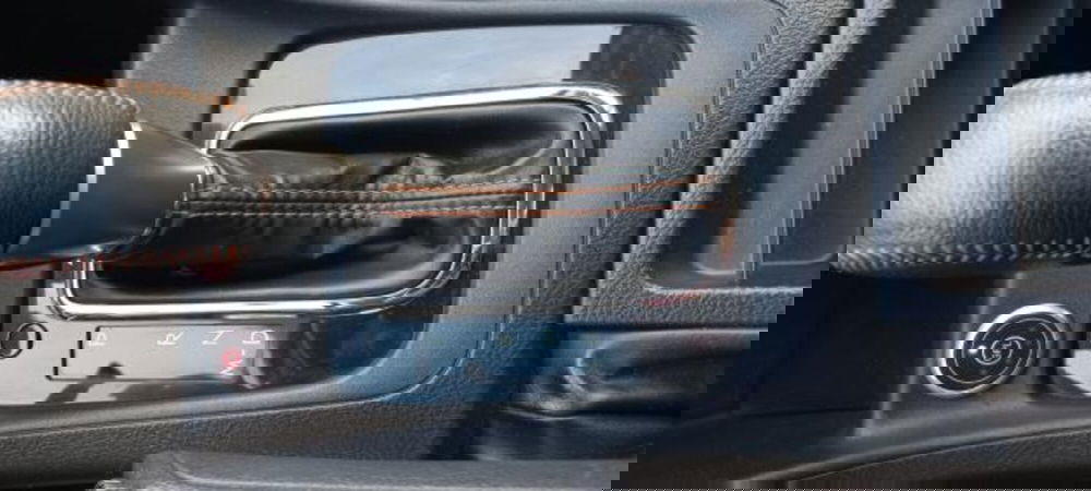 Subaru XV usata a Udine (17)