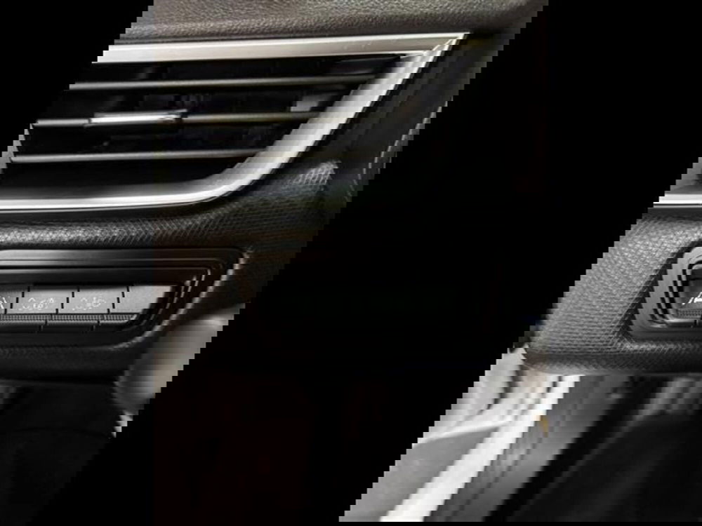 Renault Clio usata a Siena (17)