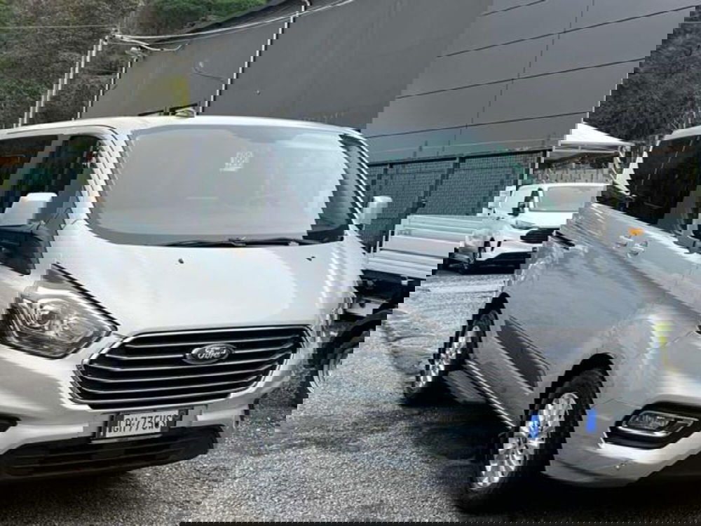 Ford Tourneo Custom usata a Lucca (2)