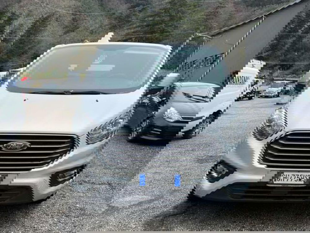 Ford Tourneo Custom usata a Lucca (3)