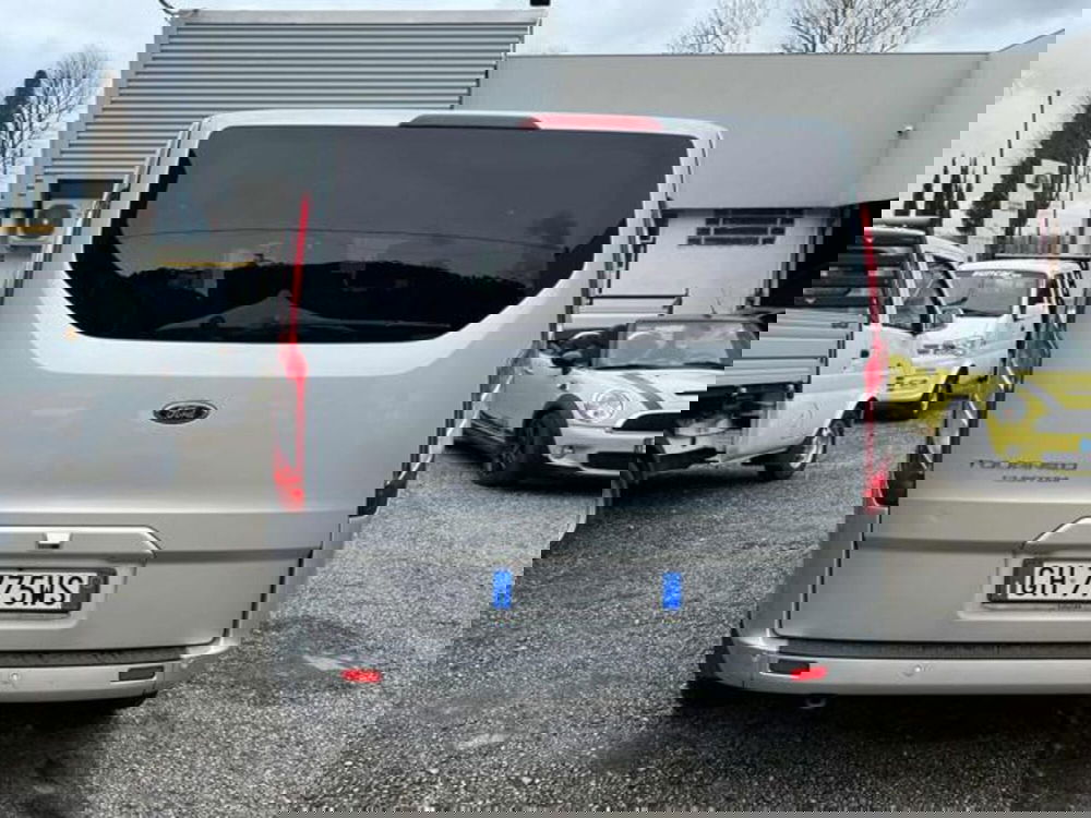 Ford Tourneo Custom usata a Lucca (4)