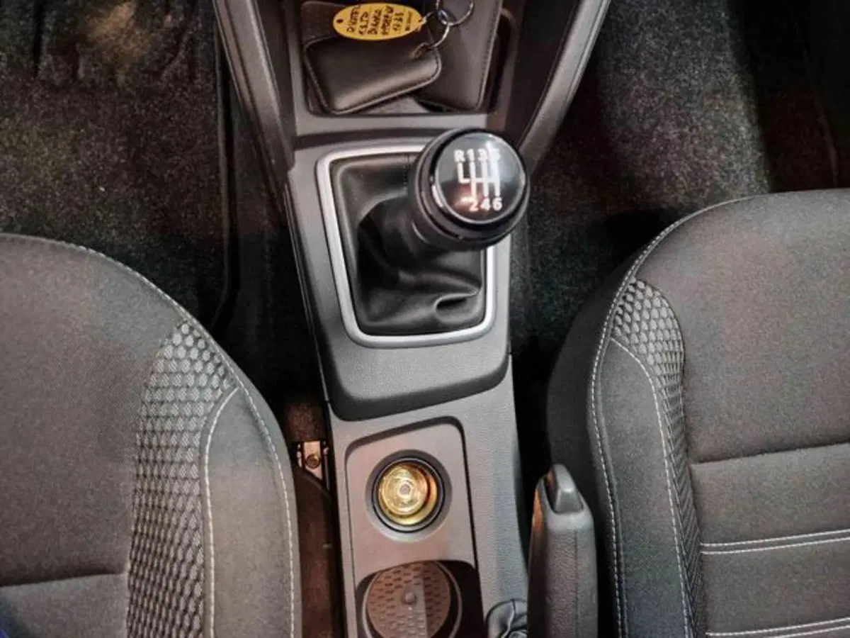 Dacia Duster usata a Bologna (12)
