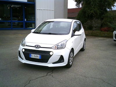 Hyundai i10 1.0 LPGI Econext Login del 2017 usata a Novara