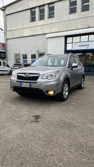 Subaru Forester 2.0D X Comfort del 2013 usata a Novara