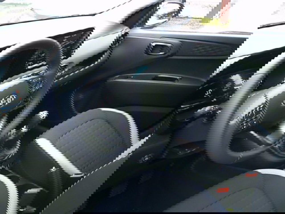 Hyundai i10 nuova a Novara (6)