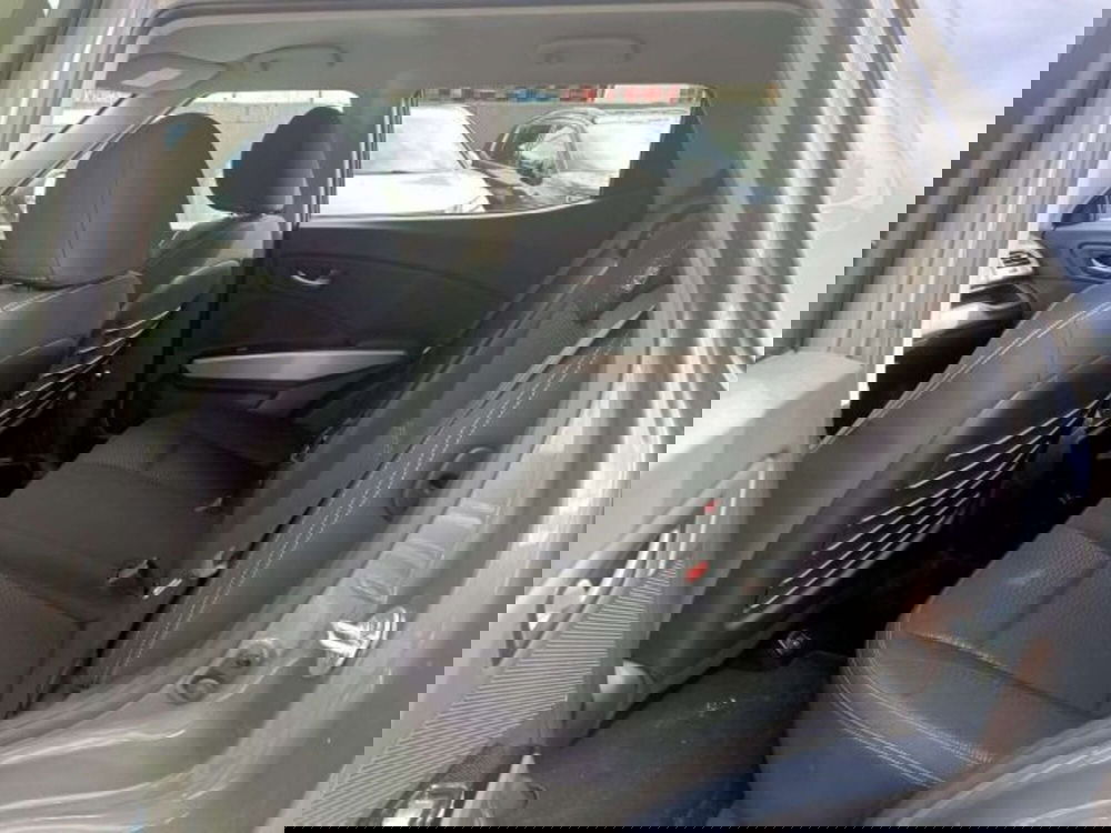 Ssangyong Tivoli usata a Firenze (9)