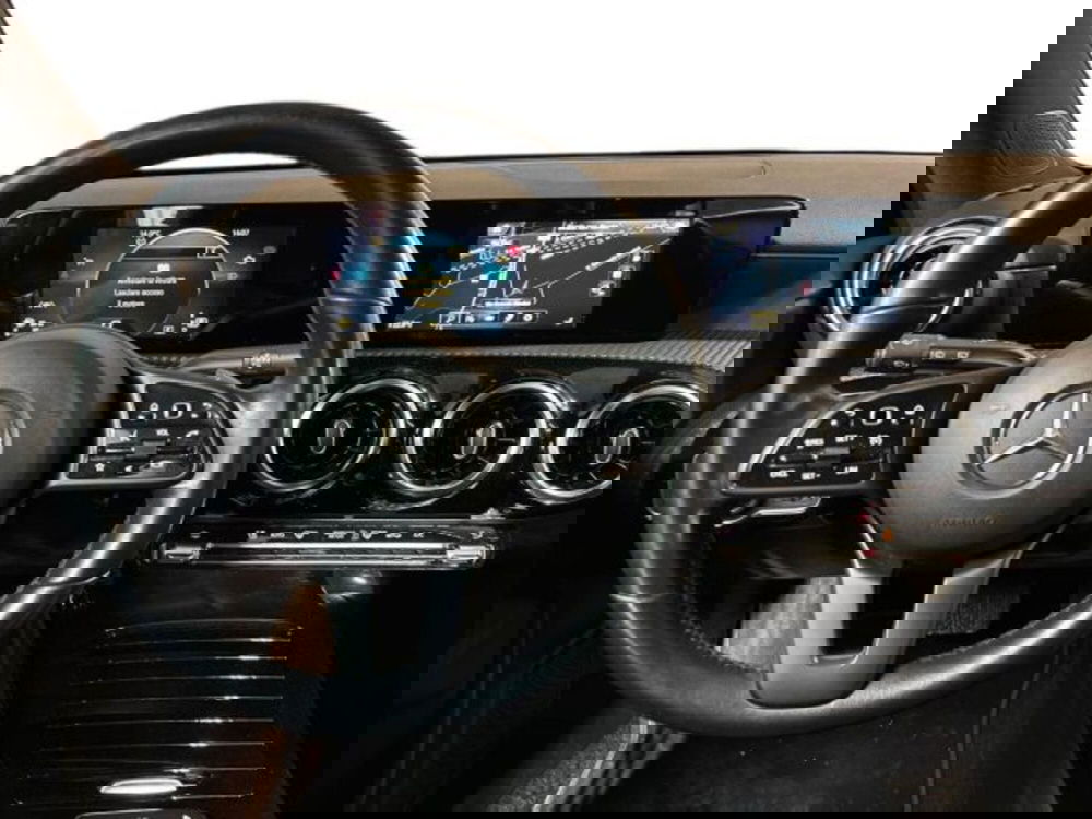 Mercedes-Benz Classe A Sedan usata a Bologna (11)