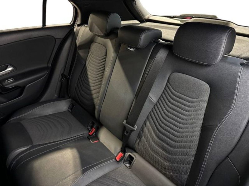 Mercedes-Benz Classe A Sedan usata a Bologna (16)