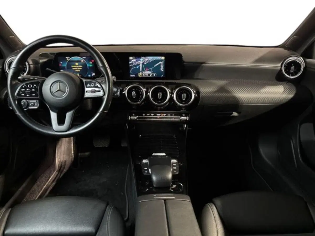 Mercedes-Benz Classe A Sedan usata a Bologna (9)