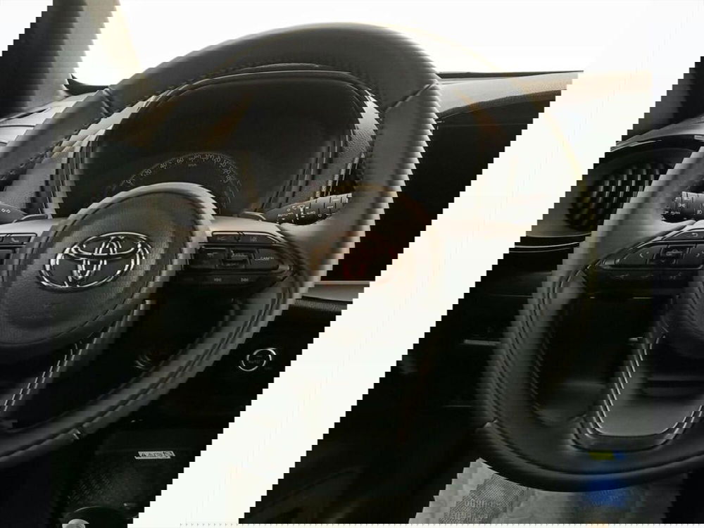 Toyota Aygo X usata a Monza e Brianza (7)