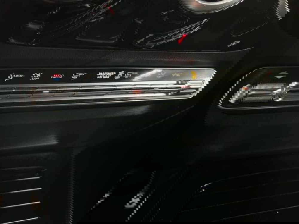 Mercedes-Benz GLA SUV usata a Verona (14)