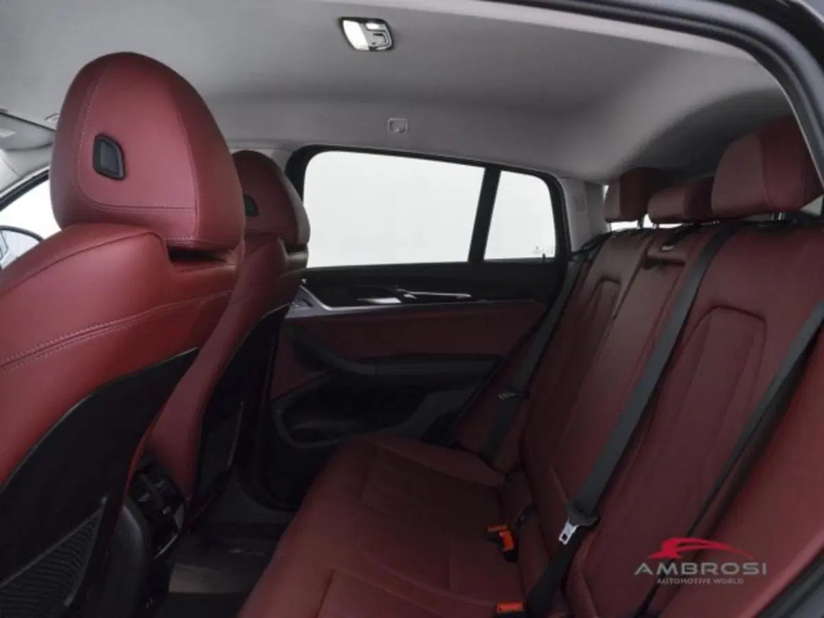 BMW X4 usata a Perugia (10)