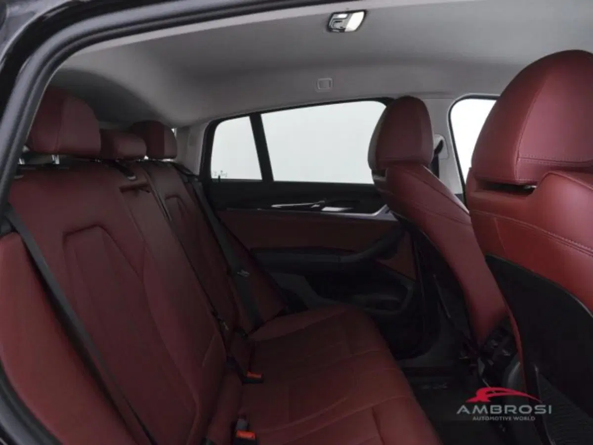 BMW X4 usata a Perugia (11)