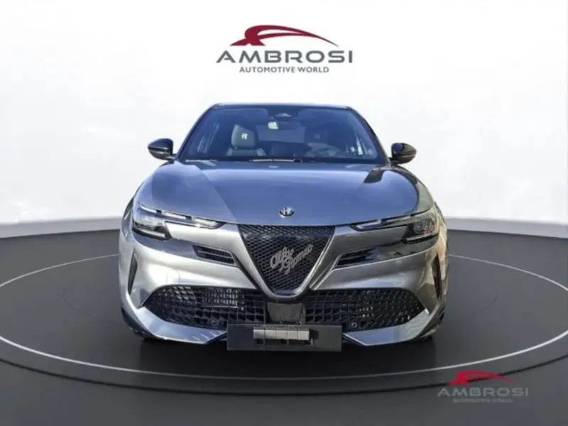 Alfa Romeo Junior nuova a Perugia (7)