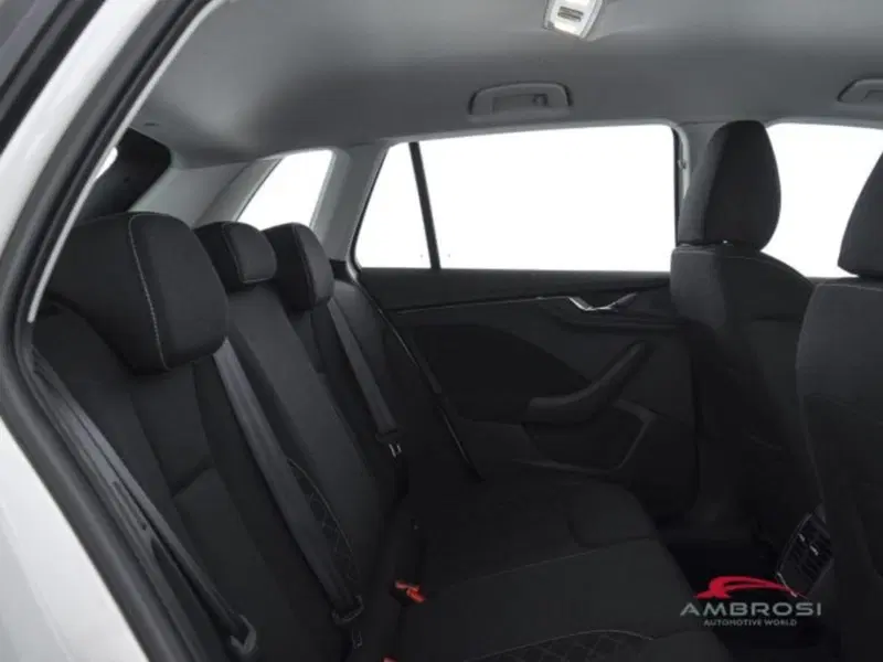 Skoda Kamiq usata a Perugia (11)