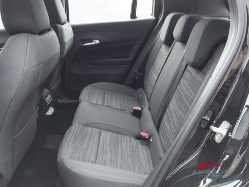 Jeep Avenger nuova a Perugia (11)