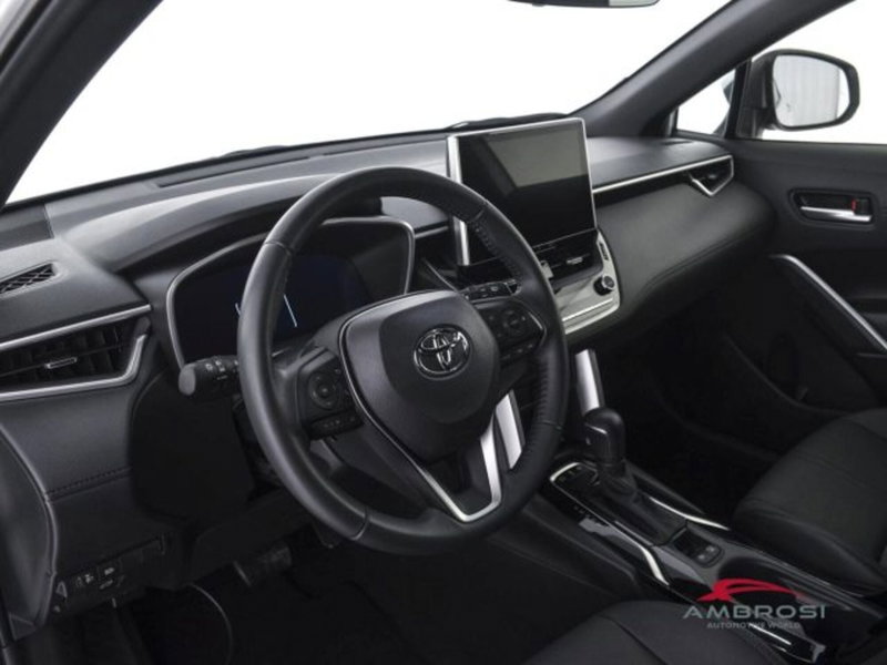Toyota Corolla Cross Hybrid usata a Perugia (8)