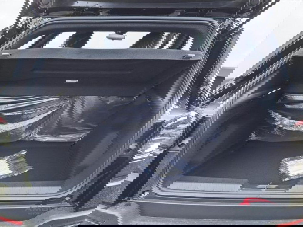 Jeep Avenger nuova a Perugia (9)