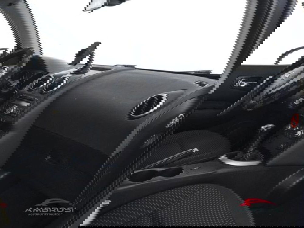 Nissan Qashqai usata a Perugia (12)