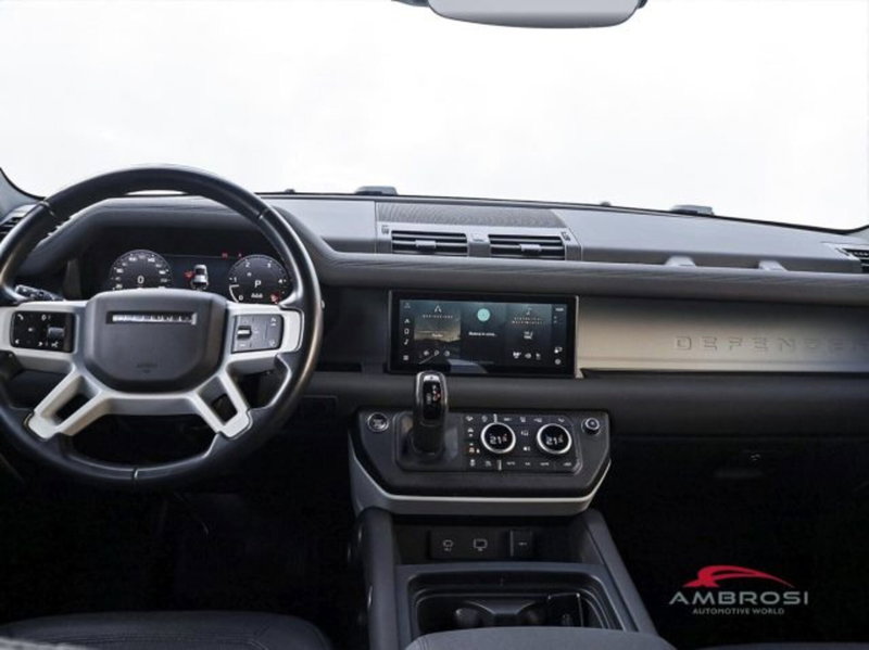 Land Rover Defender usata a Perugia (12)