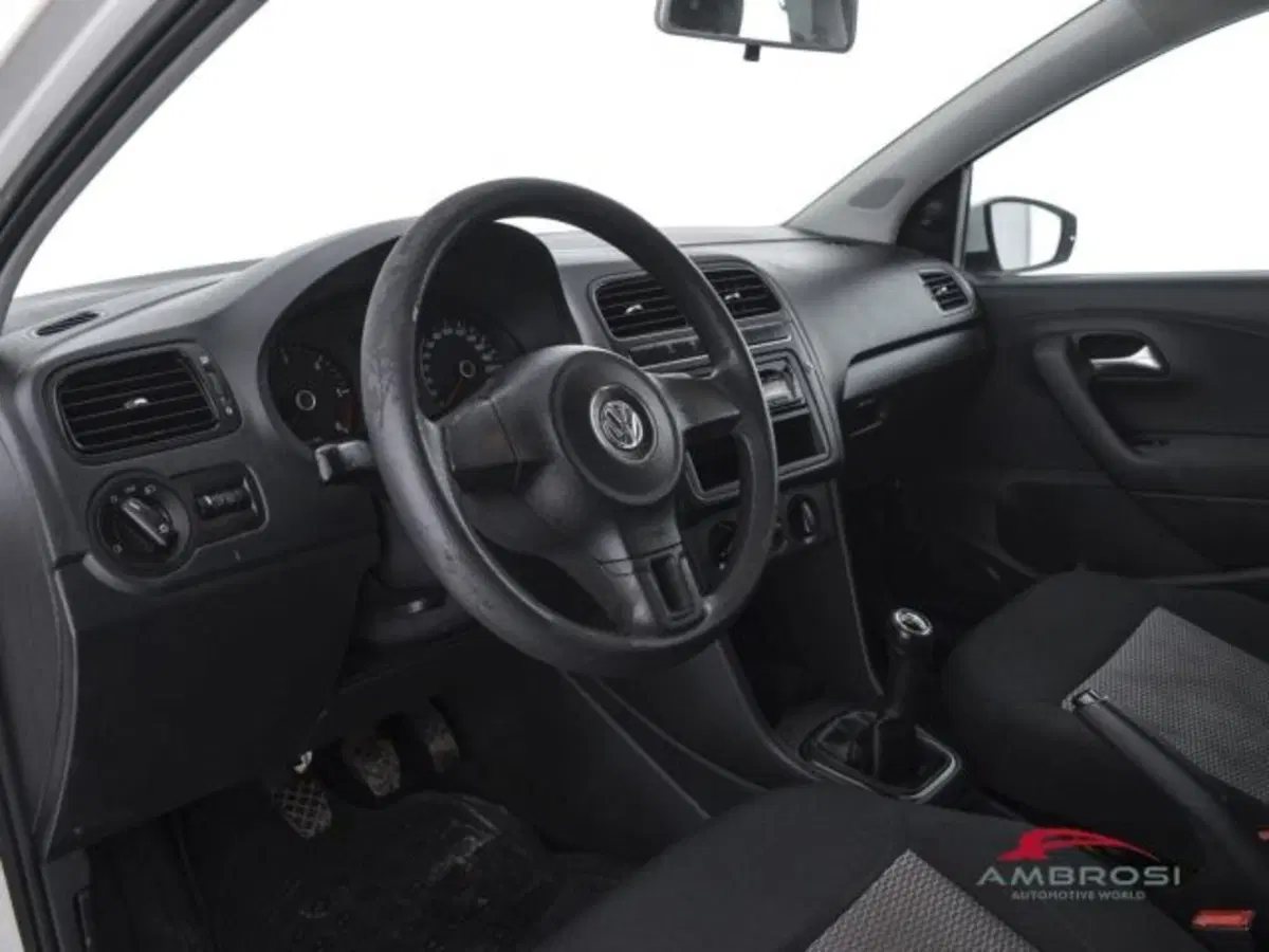 Volkswagen Polo usata a Perugia (8)