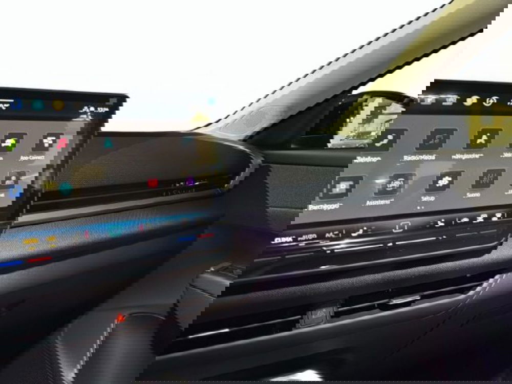 Volkswagen T-Roc nuova a Vicenza (19)