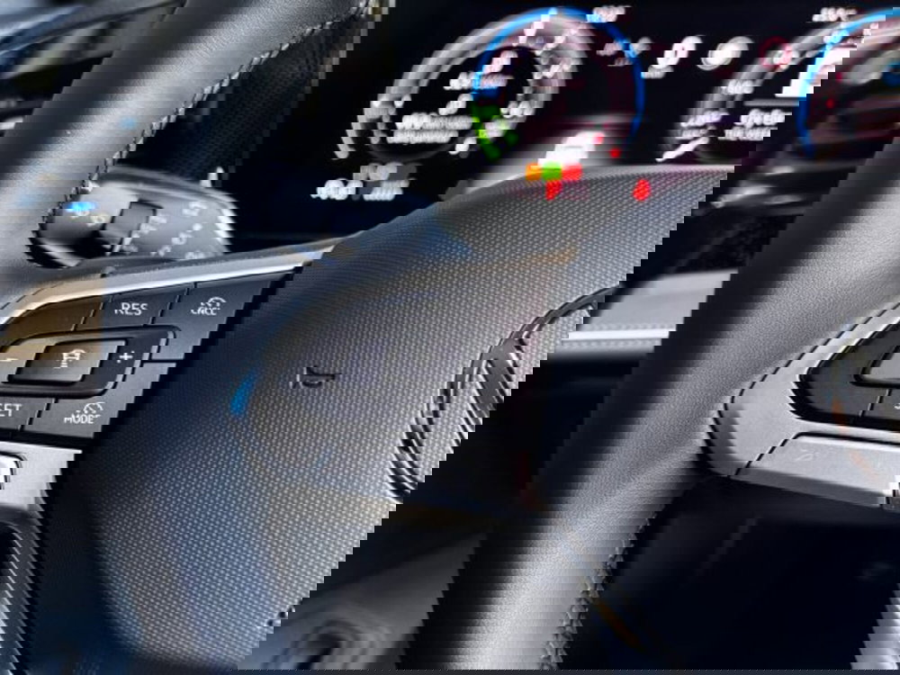 Volkswagen Passat nuova a Vicenza (16)