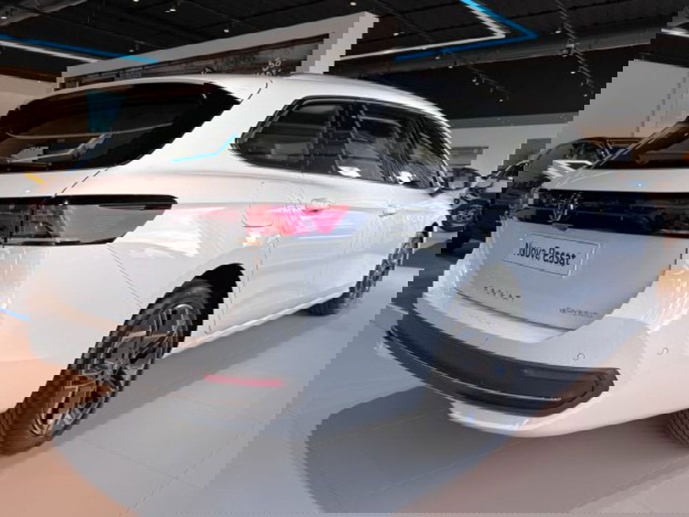 Volkswagen Passat nuova a Vicenza (3)