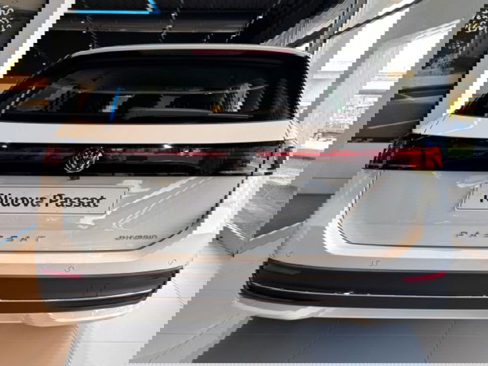 Volkswagen Passat nuova a Vicenza (4)