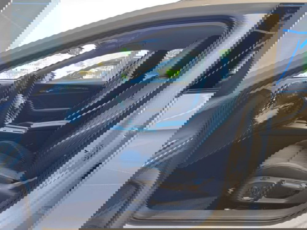 Volkswagen Passat nuova a Vicenza (7)