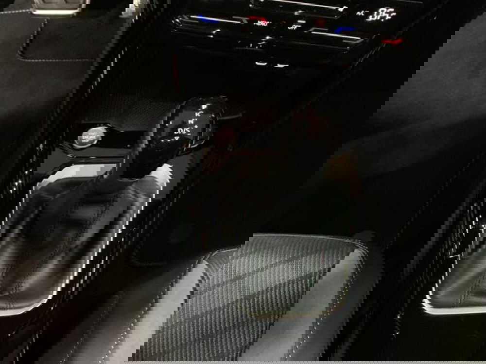 Volkswagen T-Roc nuova a Vicenza (13)