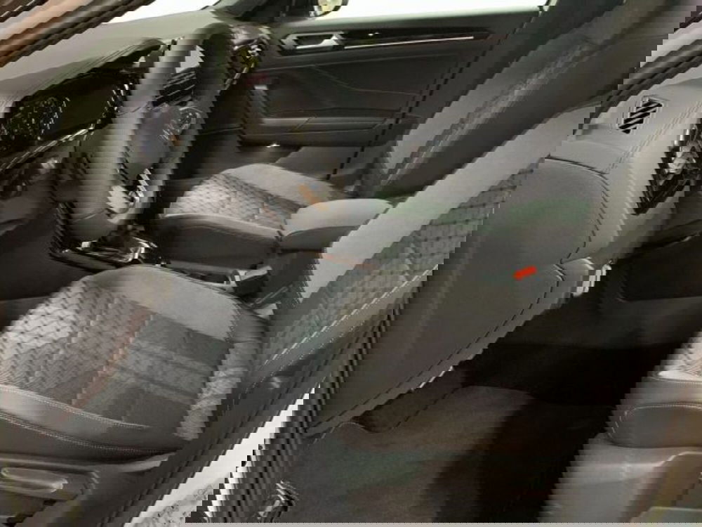 Volkswagen T-Roc nuova a Vicenza (16)