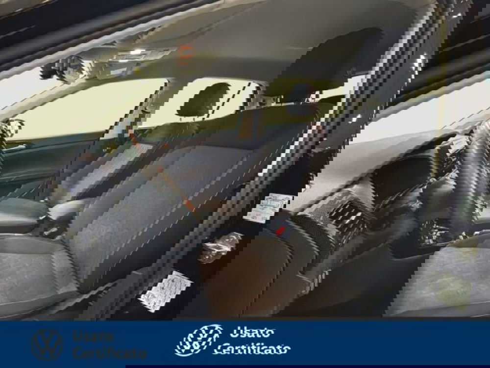 Volkswagen T-Cross usata a Vicenza (13)