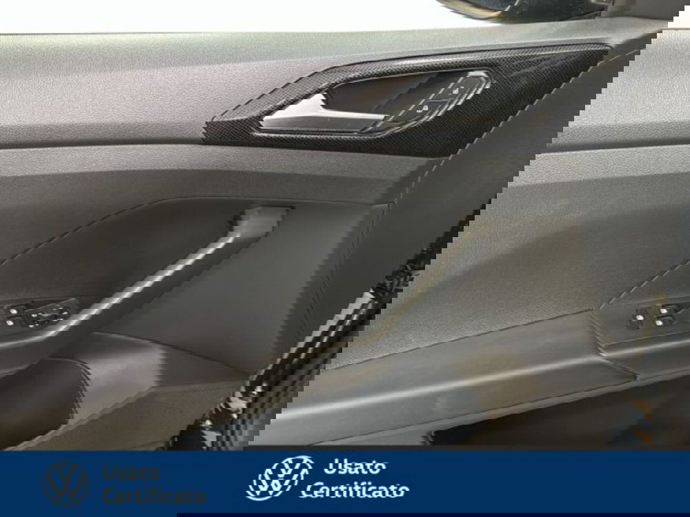 Volkswagen T-Cross usata a Vicenza (15)