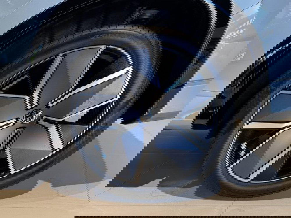 Volkswagen Tiguan nuova a Vicenza (6)