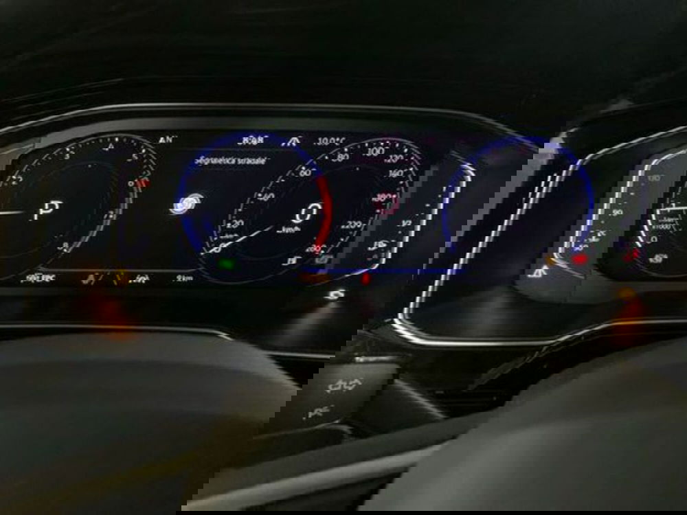 Volkswagen Polo nuova a Vicenza (10)