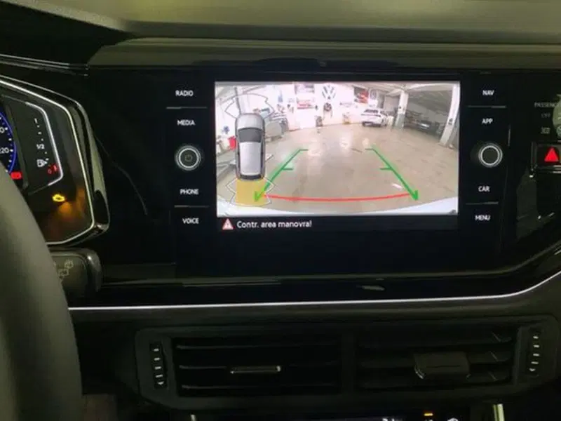 Volkswagen Polo nuova a Vicenza (12)