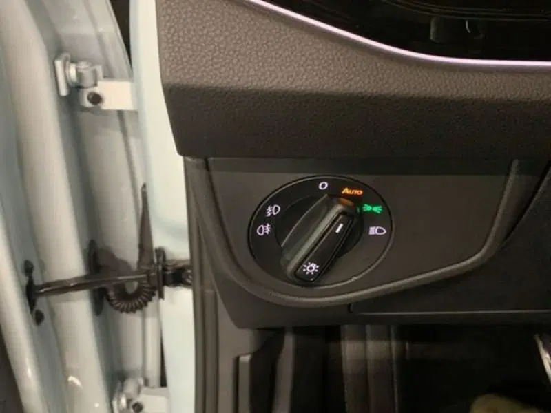 Volkswagen Polo nuova a Vicenza (15)