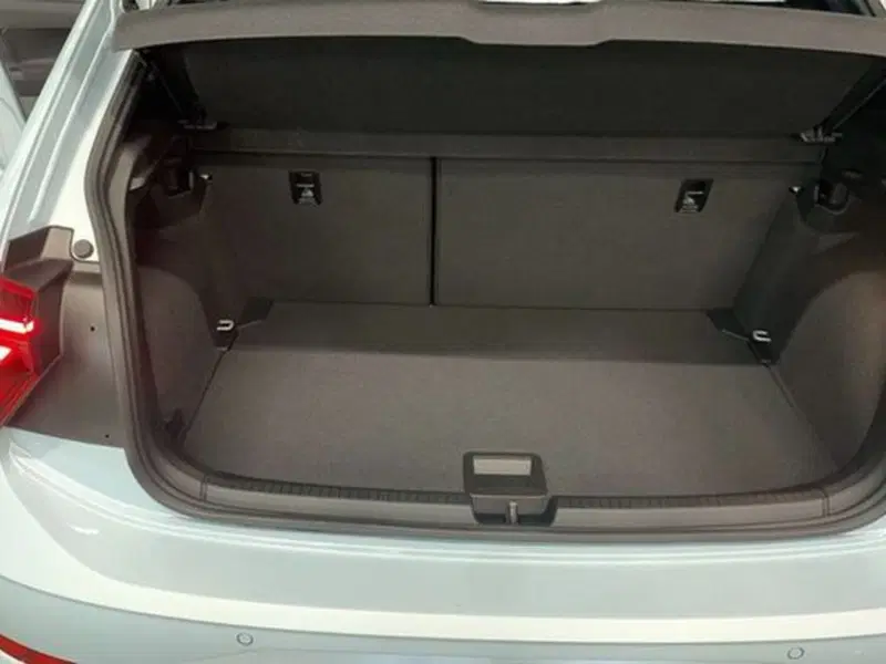 Volkswagen Polo nuova a Vicenza (17)